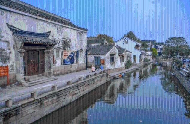 层层恐惧